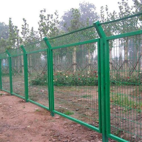 厂家 昆明铁路高速公路机场护栏网绿化围栏网